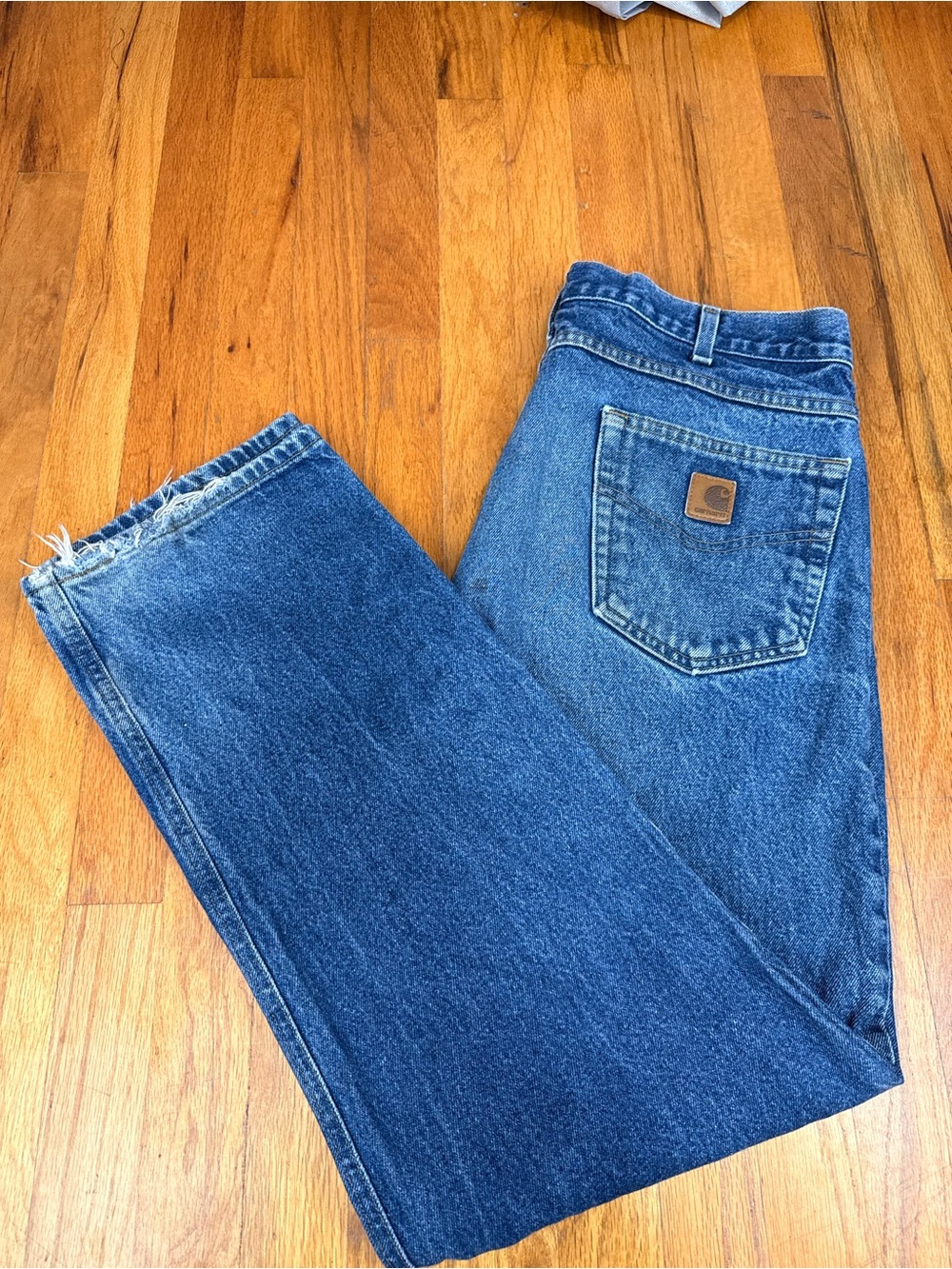 Carhartt Men’s 38x32 Relaxed Fit Jeans Blue Denim Workwear Distressed